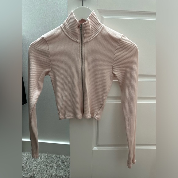 Aritzia Tops - Aritzia TNA Copley Longsleeve (Size Small) In Colour Light Pink.